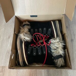 Joan of Arc SOREL Winter Boots